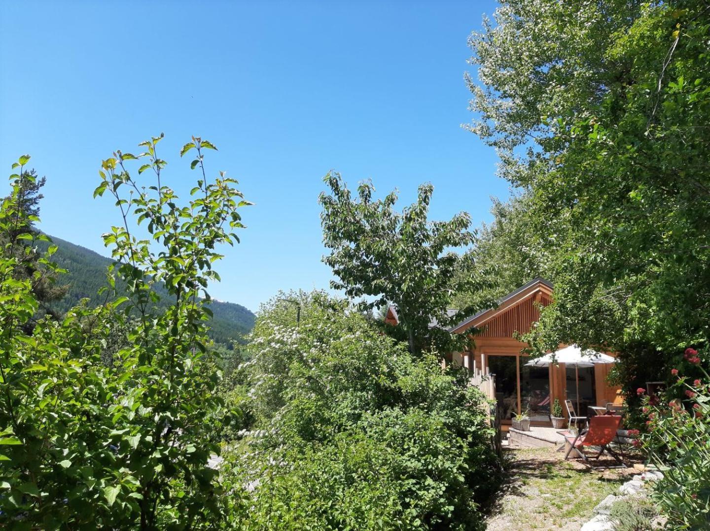 Petit Chalet Neuf Independant 2 Pers "La Cabane De Jean " Briançon Kültér fotó